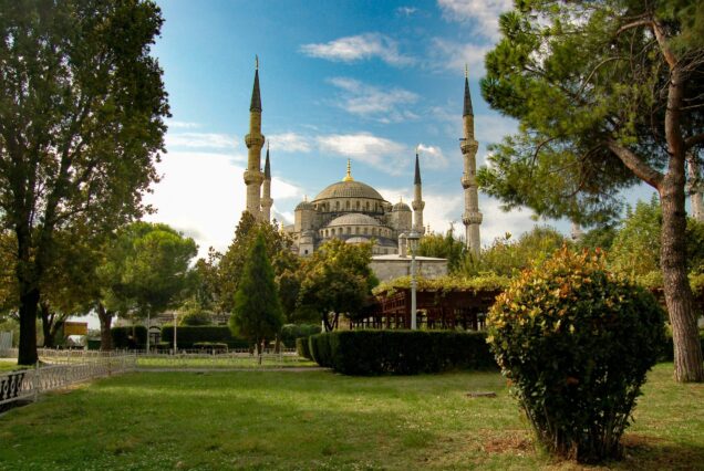 Mosquée Turquie avec jardin