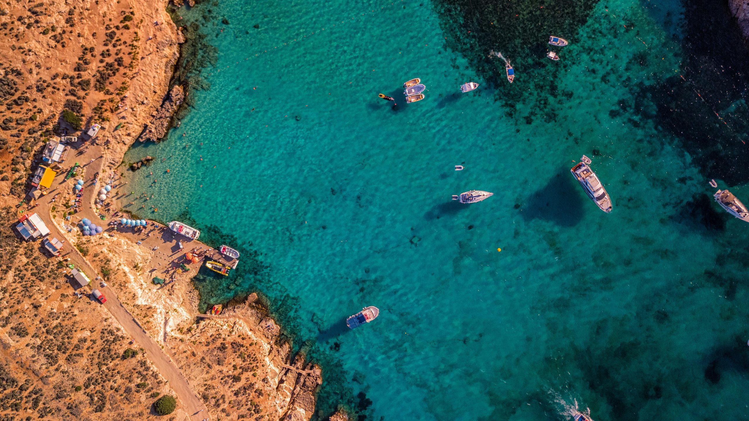 côtes avec bateau malte