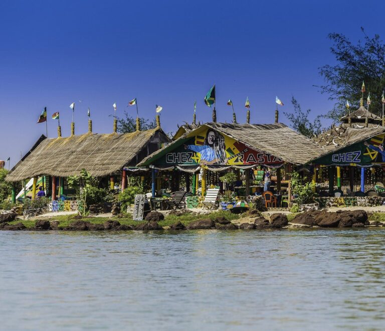 Magasin au bord de l'eau Sénégal