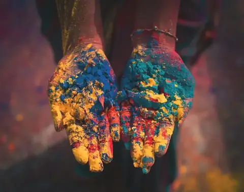 Mains colorées, Inde, Terres de Cultures, voyage